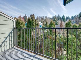 #176 MINTO PARK APARTMENTS