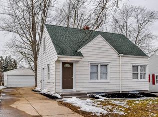 2354 25th St, Cuyahoga Falls, OH 44223