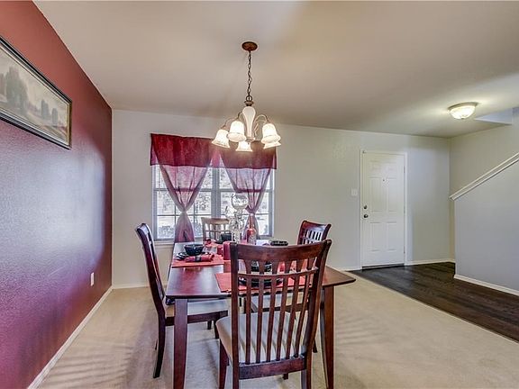 5th image of 2802 Briarbrook Dr