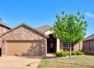 2252 Laurel Forest Dr, Fort Worth, TX 76177
