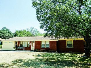 715 Vine St, Euless, TX 76040