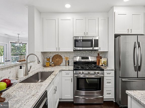 2nd image of 12919 Alton Sq Suite 215