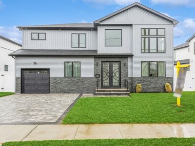 41 Farmers Avenue, Bethpage, NY, 11714