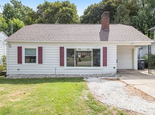 719 Whites Rd, Kalamazoo, MI 49008