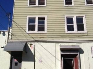 691 E 223rd St, Bronx, NY 10466