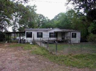 728 Claudes Rd, Colfax, LA 71417