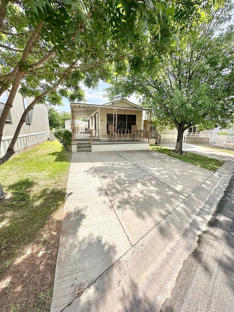 55+ Community 1 Bed 1 Bath. — Photo 2