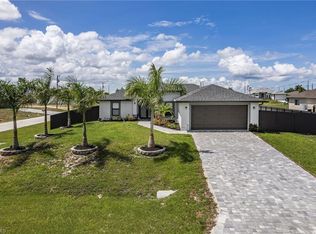 2206 NW 26th St, Cape Coral, FL 33993