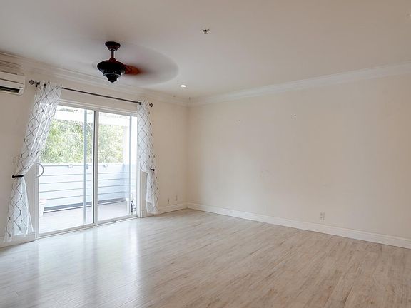 5th image of 225 Burt Street #12