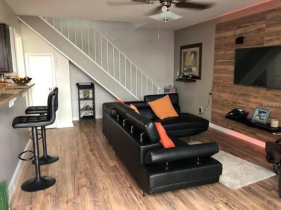 5th image of 4160 White Pine Ave #32
