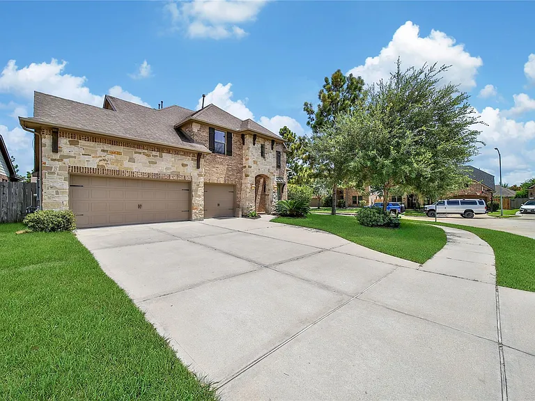 17506 Mineral Bluff Ln — Photo 9