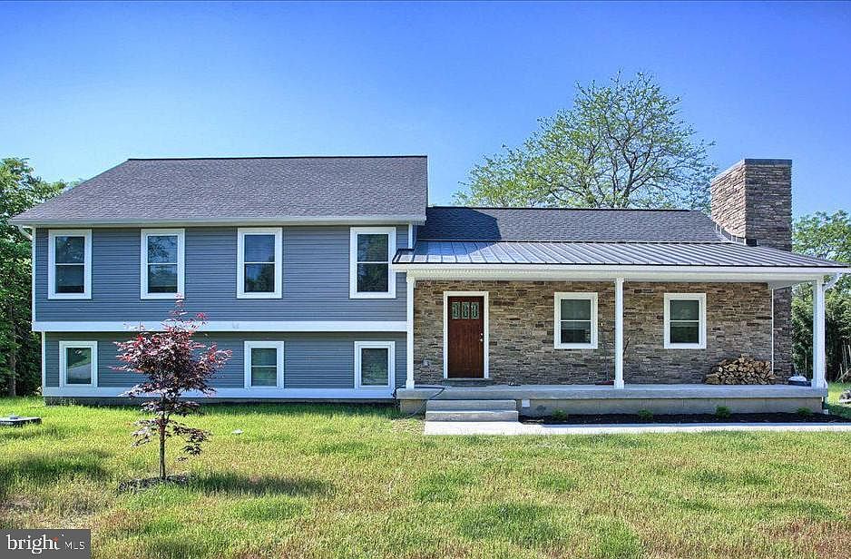 1st image of 7317 Devonshire Heights Rd