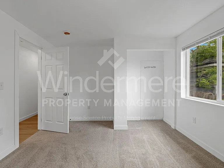 1804 E Liberty Ave — Photo 14