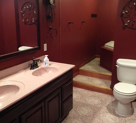 Large downstairs bathroom