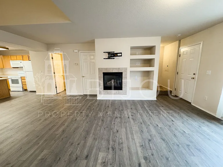 2533 Mesa Springs Vw — Photo 12