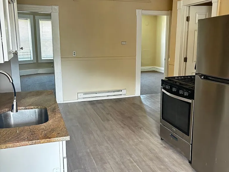 45 49 Vernon Street 845 #855 — Photo 9