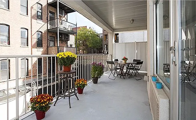 Rented by Compass | media 13