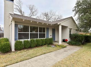 520 Aqua Dr, Dallas, TX 75218