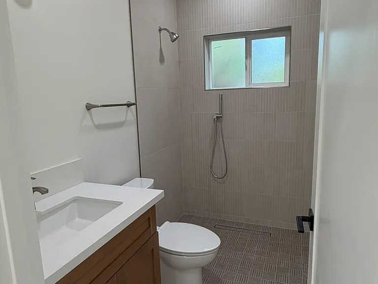 2772 Massachusetts Ave — Photo 13