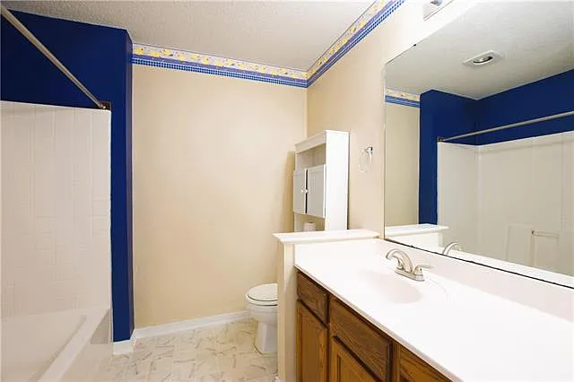 5404 Clearpoint Dr — Photo 14