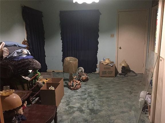5th image of 1400 Ben Dr