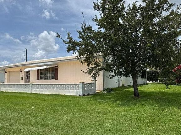 2nd image of 1913 SW 16th Ave