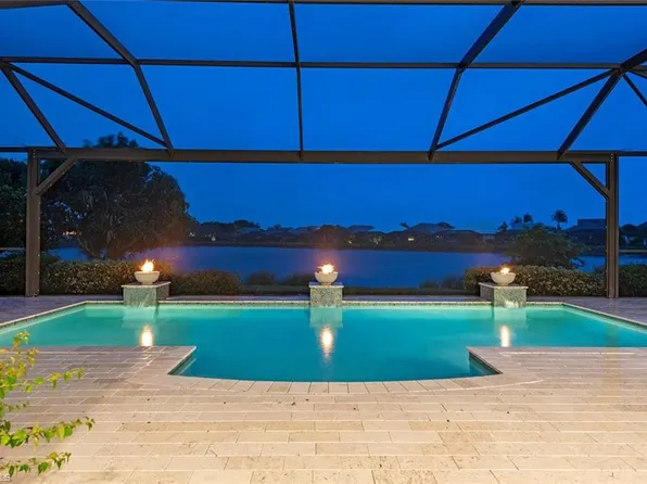 5060 Martinique DR, NAPLES, FL 34113