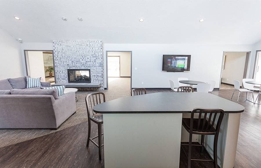 Talus | Lounge