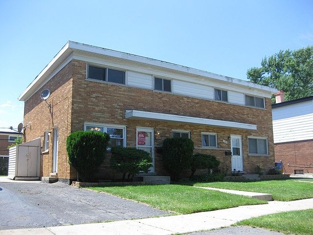 1st image of 9390 N Parkside Dr
