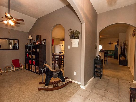 2nd image of 19726 Diamond Hills Ln