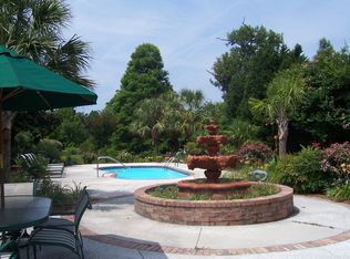 21 Saint Georges Ct, Pawleys Island, SC 29585