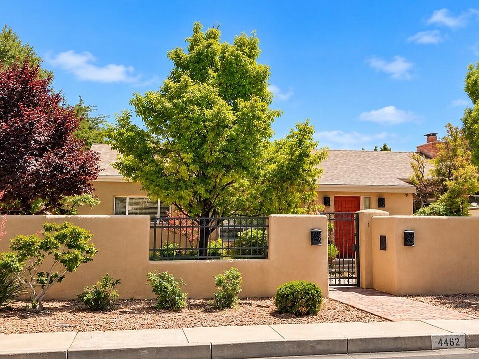 1st image of 4462 Avenida Del Sol NE