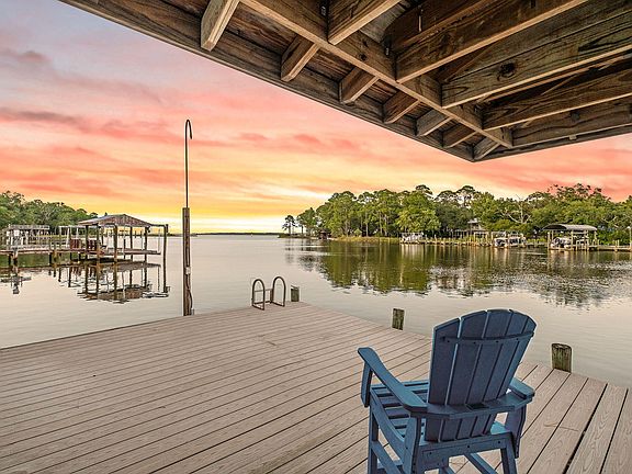 2nd image of 334 Woodland Bayou Dr