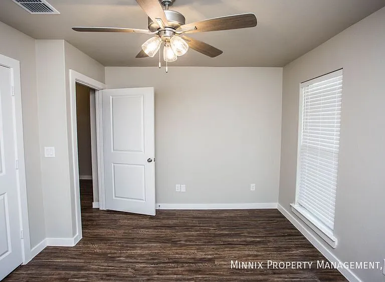 2150 Kirksey Ave — Photo 10