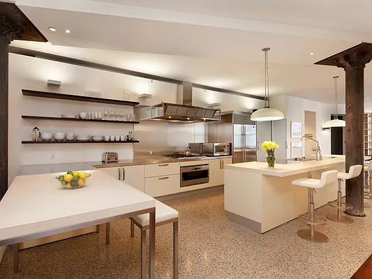 Rented by Sotheby's International Realty | media 49