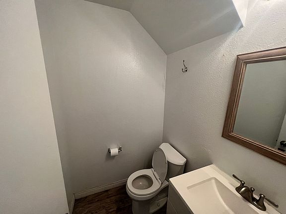 5th image of 1289 N Mollison Ave Unit A
