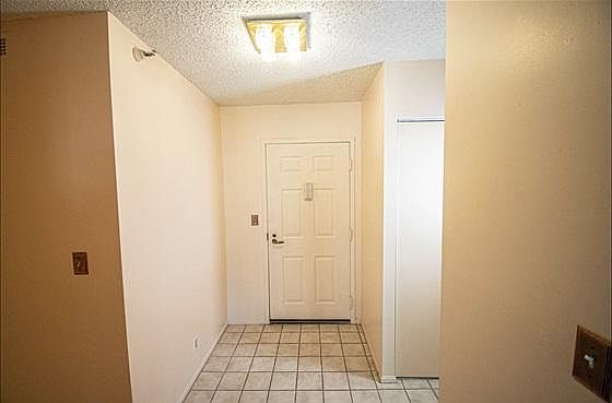 2nd image of 1600 N Oak St APT 805