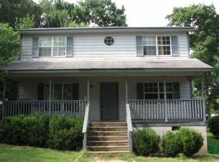 1205 Robinson Ave, Raleigh, NC 27610