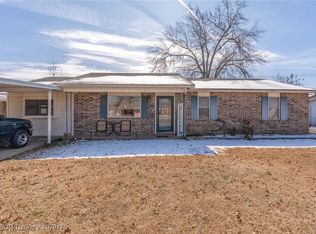 709 Angela Cir, Barling, AR 72923