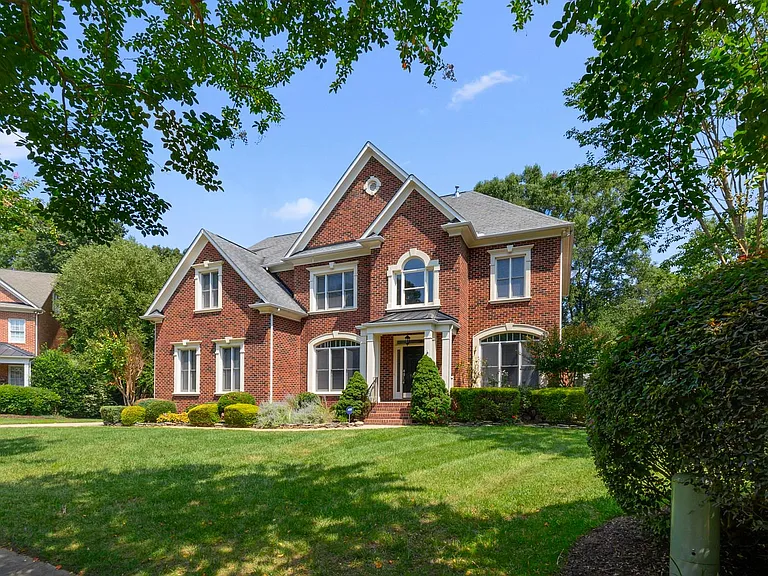 7615 Quail Park Dr — Photo 3