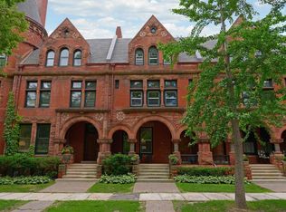 288 Laurel Ave APT 1, Saint Paul, MN 55102