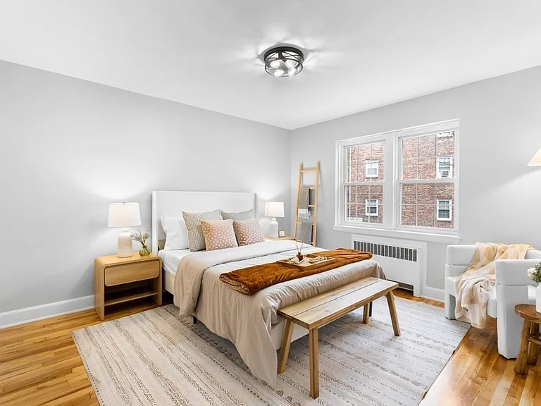 21 Elm St #4 — Photo 8