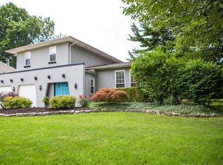 10015 Circle Dr, Pickerington, OH 43147