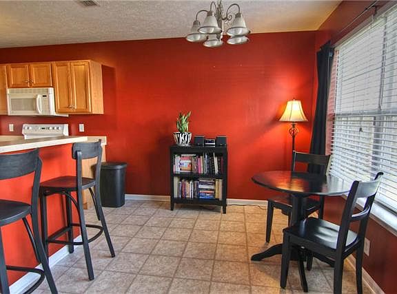 4th image of 1503 Clifdon Ct