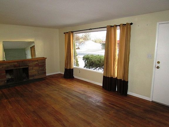 2nd image of 3106 W Dalke Ave