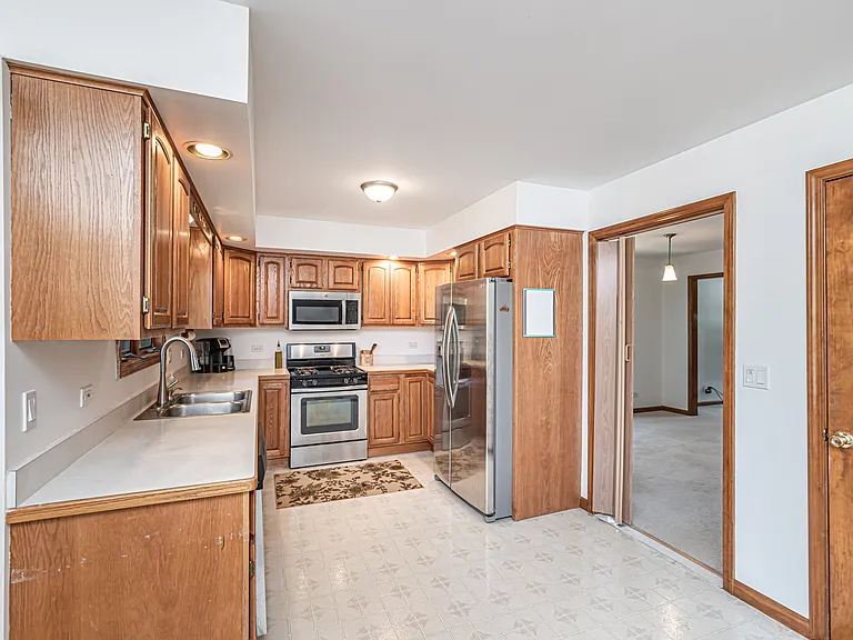 151 Spring Ave — Photo 13