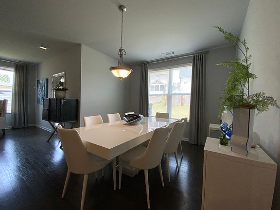5th image of 513 Evans Ln
