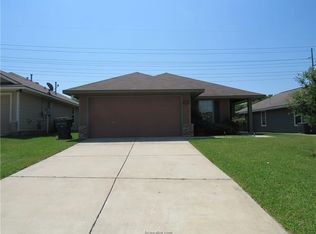 1266 Cottage Grove Cir, Bryan, TX 77801