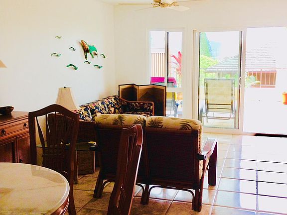 Lower level: living room, kitchen, dining