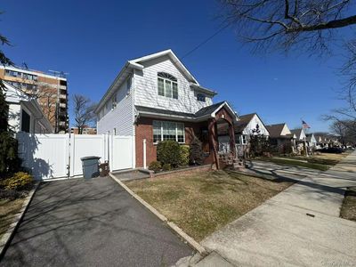 162-11 12nd Ave, Whitestone, NY, 11357